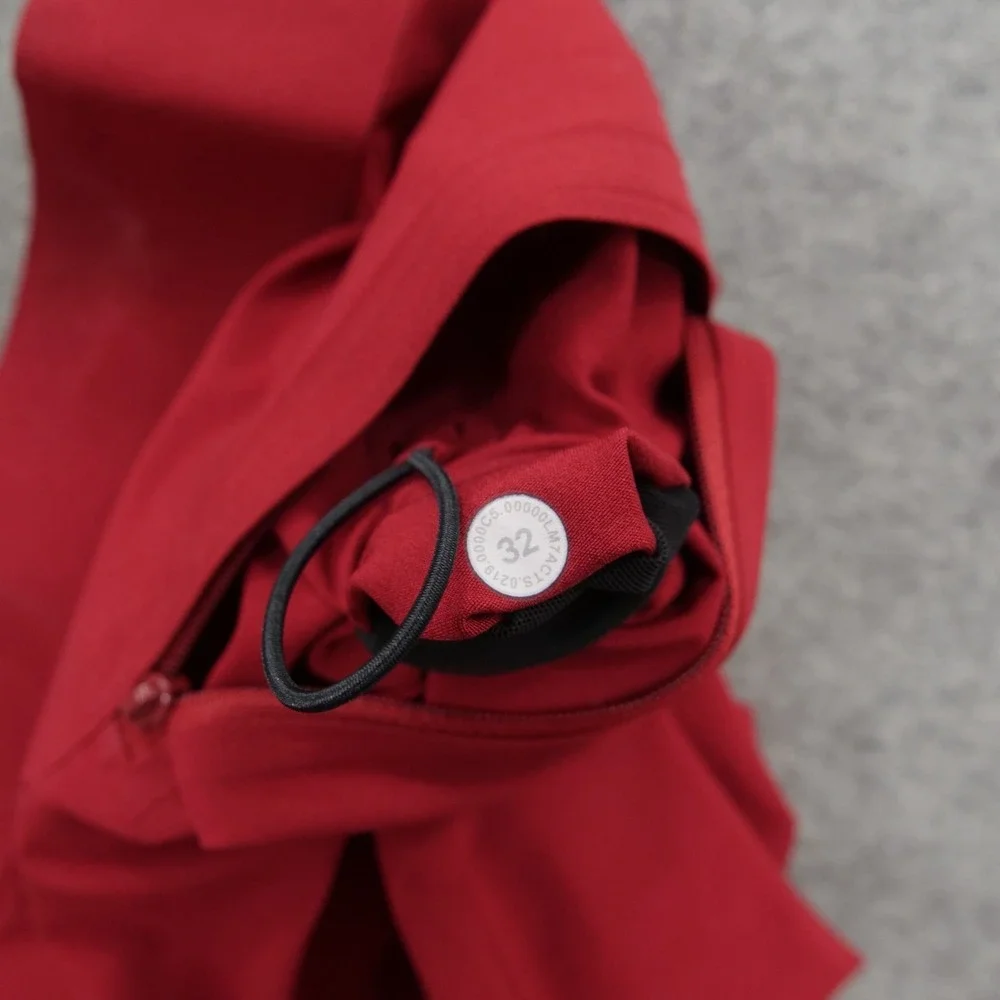 lululemon athletica zippers are